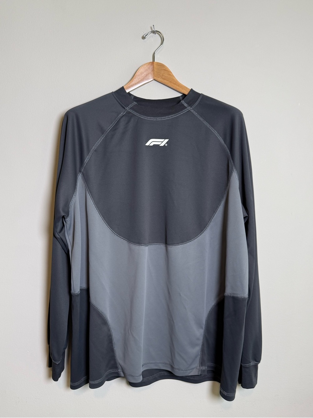 Formula 1 | Official Licensed Long Sleeve Performance Shirt | Gray | Size XL